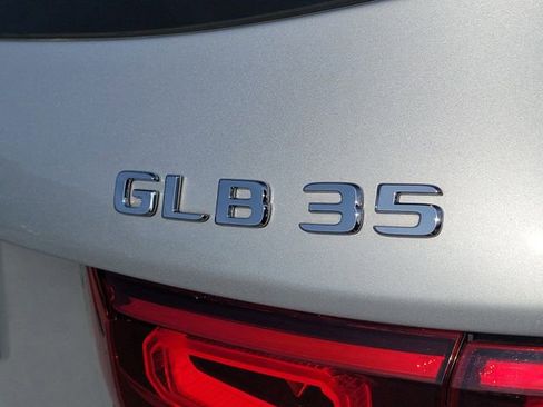 Used 2022 Mercedes-Benz GLB 35 AMG 4MATIC image 8