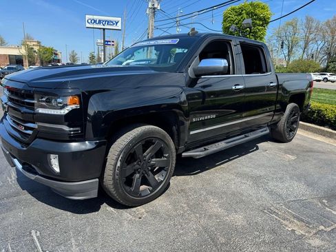 Used 2018 Chevrolet Silverado 1500 LTZ Z71 w/ LTZ Plus Package image 2