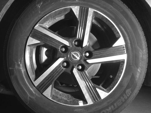 Used 2025 Nissan Sentra SV FWD image 15