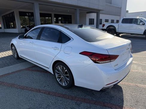 Used 2015 Hyundai Genesis 3.8 w/ Option Group 03 image 3