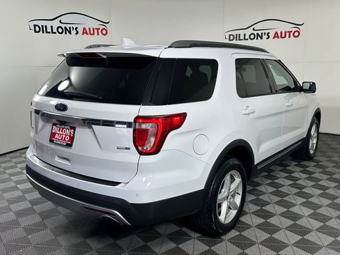 Used 2017 Ford Explorer XLT AWD/4WD image 7