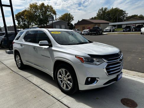 Used 2018 Chevrolet Traverse High Country image 6