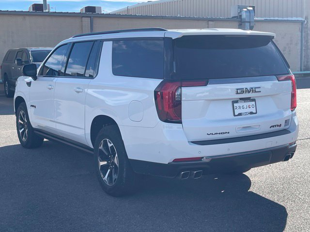 Used 2025 GMC Yukon XL AT4 w/ AT4 Premium Plus Package AWD/4WD image 5