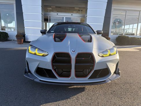 Used 2023 BMW M4 CSL image 2