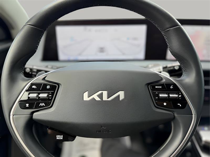 Used 2022 Kia EV6 Wind RWD image 68