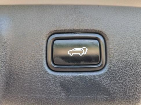 Used 2022 Hyundai Palisade Limited AWD/4WD image 9