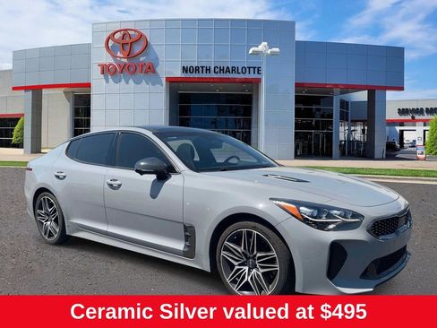 Used 2022 Kia Stinger GT2 AWD/4WD image 1