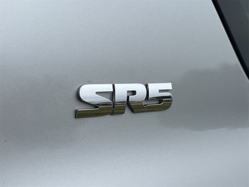 Used 2021 Toyota 4Runner SR5 Premium w/ Moonroof Package image 7