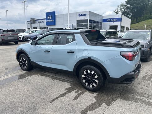 Used 2025 Hyundai Santa Cruz SEL AWD/4WD image 6