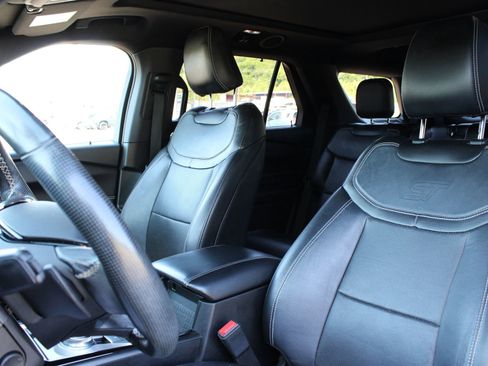 Used 2021 Ford Explorer ST w/ Equipment Group 401A AWD/4WD image 14