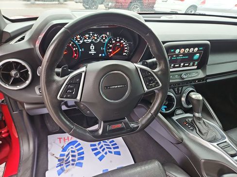 Used 2016 Chevrolet Camaro SS RWD image 13
