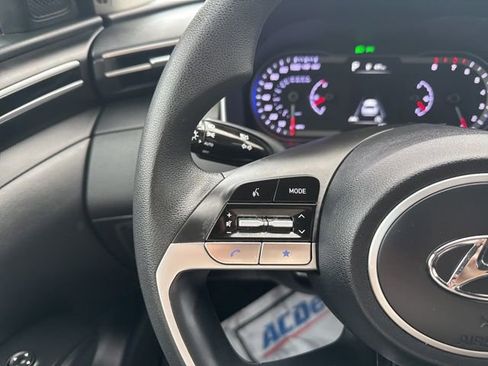 Used 2022 Hyundai Tucson SEL image 17