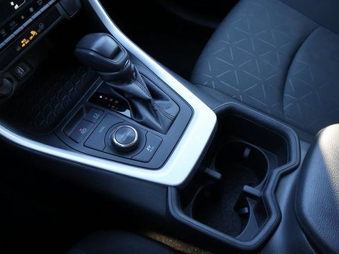 Used 2024 Toyota RAV4 XLE image 22