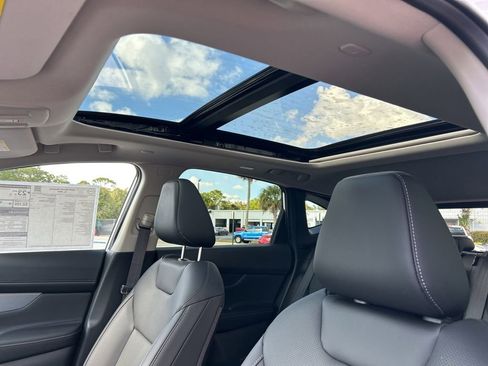 New 2026 Nissan Murano SL image 21