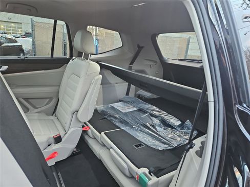 New 2026 Volkswagen Atlas SEL image 25