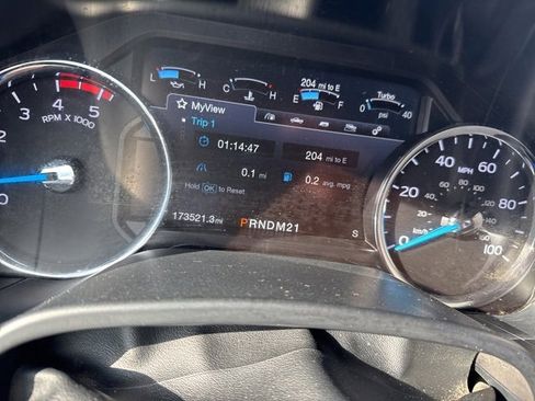 Used 2017 Ford F250 Lariat w/ Lariat Ultimate Package image 33