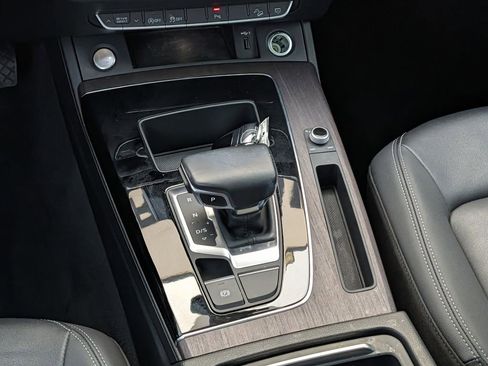 Used 2022 Audi Q5 2.0T Premium image 14