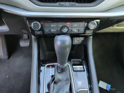 Used 2024 Jeep Compass Limited AWD/4WD image 26