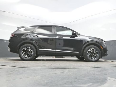 Used 2024 Kia Sportage LX AWD/4WD image 33