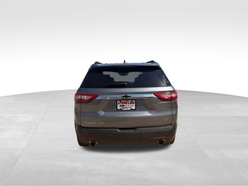 Used 2021 Chevrolet Traverse LT w/ LT Premium Package AWD/4WD image 7