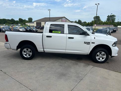 Used 2019 RAM 1500 Express w/ Wheel & Sound Group AWD/4WD image 4