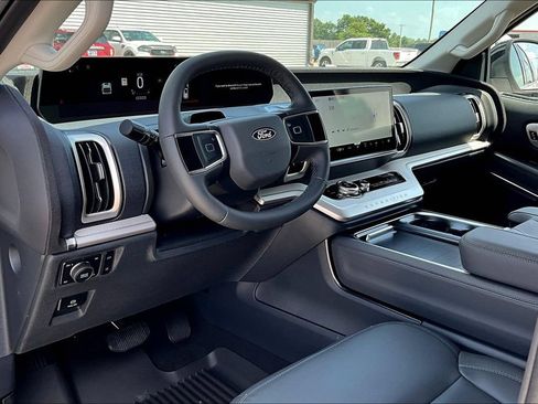 New 2027 Ford Expedition Max Active AWD/4WD image 6