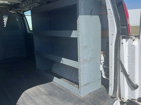 Used 2018 GMC Savana 2500 w/ Driver Convenience Package image 6