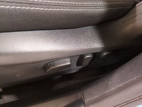 Certified 2023 Subaru Outback Premium image 17