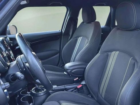 Used 2016 MINI Cooper S image 13