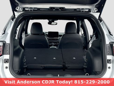 New 2026 Jeep Compass Latitude image 7