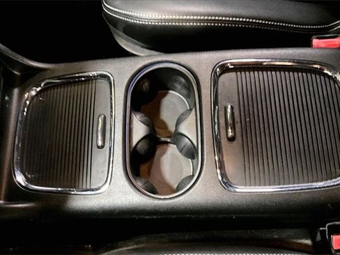 Used 2018 Dodge Grand Caravan SXT w/ Blacktop Package image 31