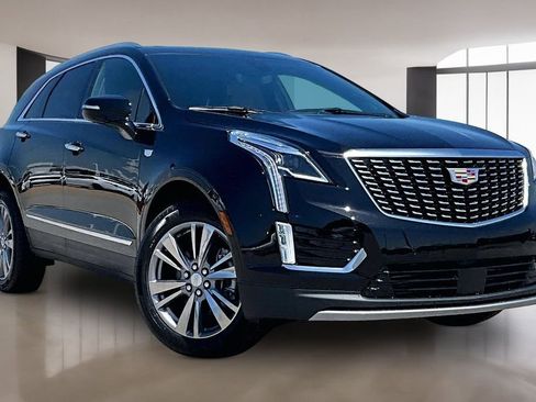 New 2026 Cadillac XT5 Premium Luxury w/ Driver Assist Package FWD image 2