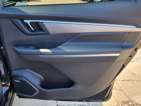 New 2026 Buick Enclave Preferred w/ Power Package image 42