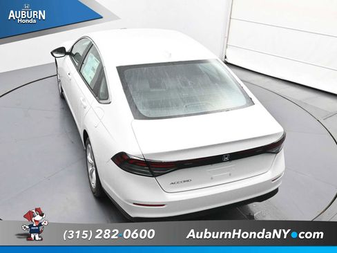 New 2025 Honda Accord LX image 28
