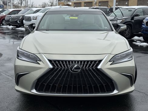 Used 2025 Lexus ES 350 Ultra Luxury image 18