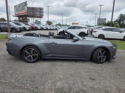 Used 2024 Ford Mustang Premium RWD image 37