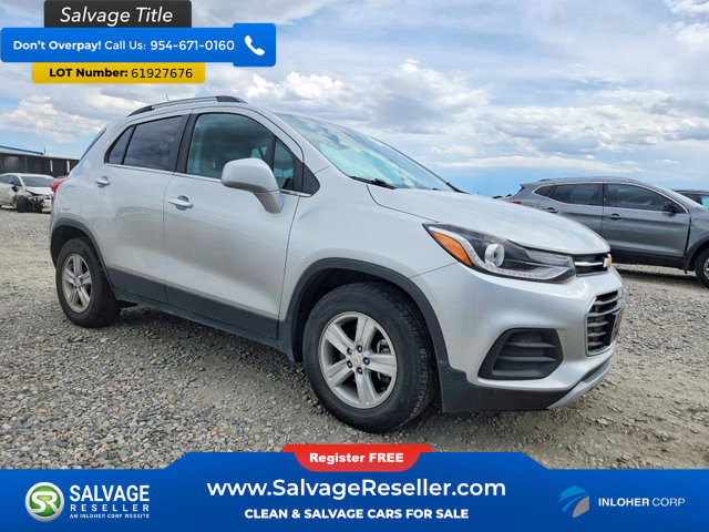 Used 2017 Chevrolet Trax LT w/ LT Convenience Package FWD image 5
