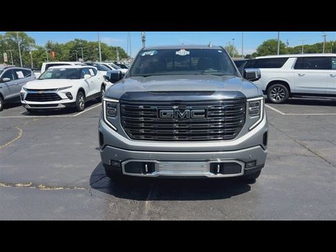 Certified 2024 GMC Sierra 1500 Denali Ultimate AWD/4WD image 3
