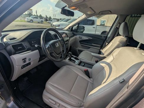 Used 2017 Honda Ridgeline RTL-T image 13