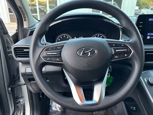 Used 2021 Hyundai Santa Fe SE image 15