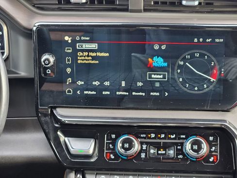 Certified 2023 GMC Sierra 1500 AT4 w/ AT4 Premium Package image 26