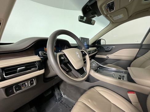 Certified 2023 Lincoln Aviator Reserve image 15
