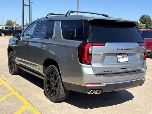 New 2026 GMC Yukon Denali w/ Denali Reserve Package AWD/4WD image 8
