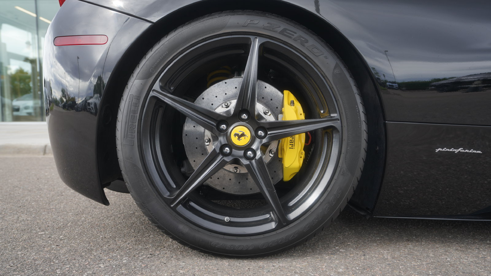 Used 2014 Ferrari 458 Spider RWD image 20