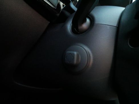 Used 2026 INFINITI QX60 Sport w/ Dark Cargo Package image 34