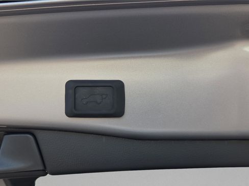 Certified 2025 Toyota RAV4 XLE w/ Convenience Package image 11