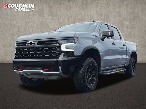 Used 2024 Chevrolet Silverado 1500 ZR2 w/ Technology Package AWD/4WD image 4