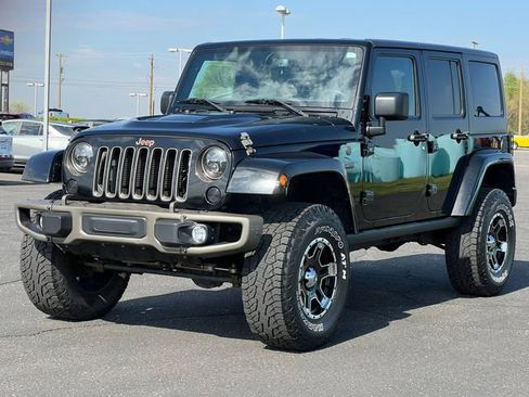 Used 2016 Jeep Wrangler Unlimited Sahara AWD/4WD image 40