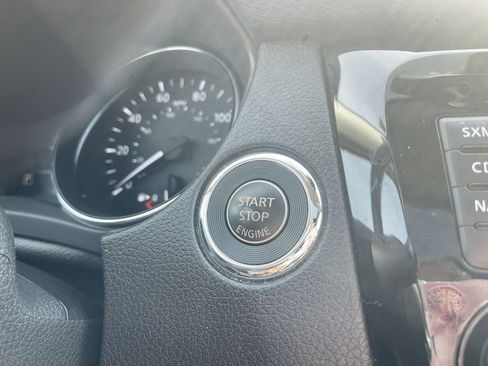 Used 2017 Nissan Rogue SL w/ SL Premium Package image 14