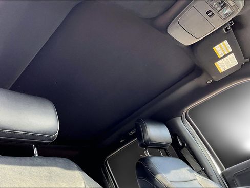 Used 2023 Ford F150 XLT w/ Equipment Group 302A High image 29